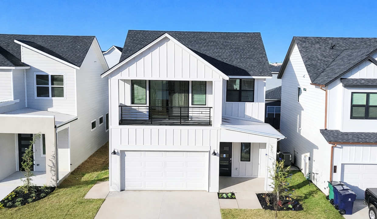 2525 nw 130th st.