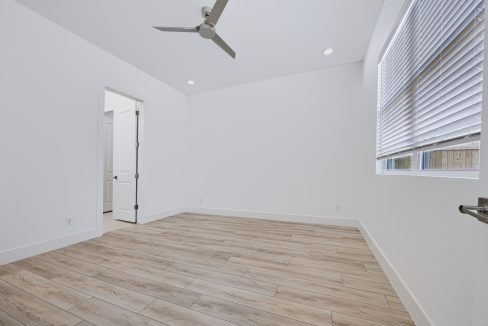 2529 NW 130th St (31)
