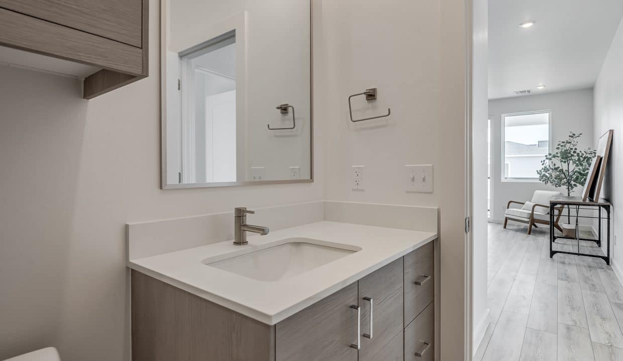 2532 NW 132nd Pl-52