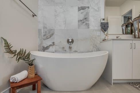 2532 NW 132nd Pl-44