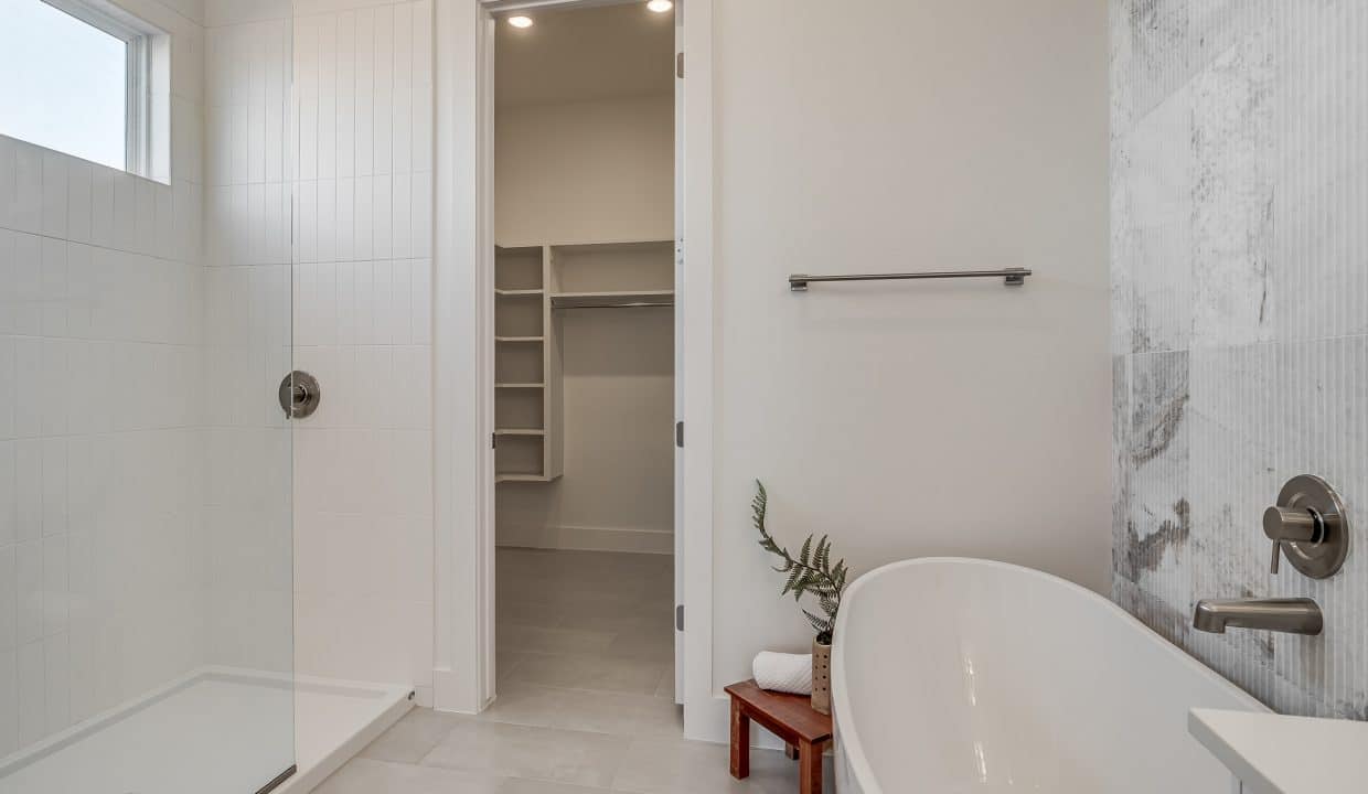 2532 NW 132nd Pl-39