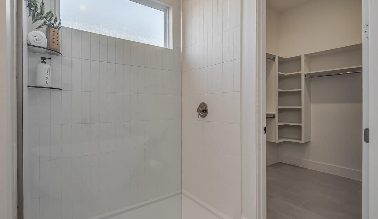 2532 NW 132nd Pl-40