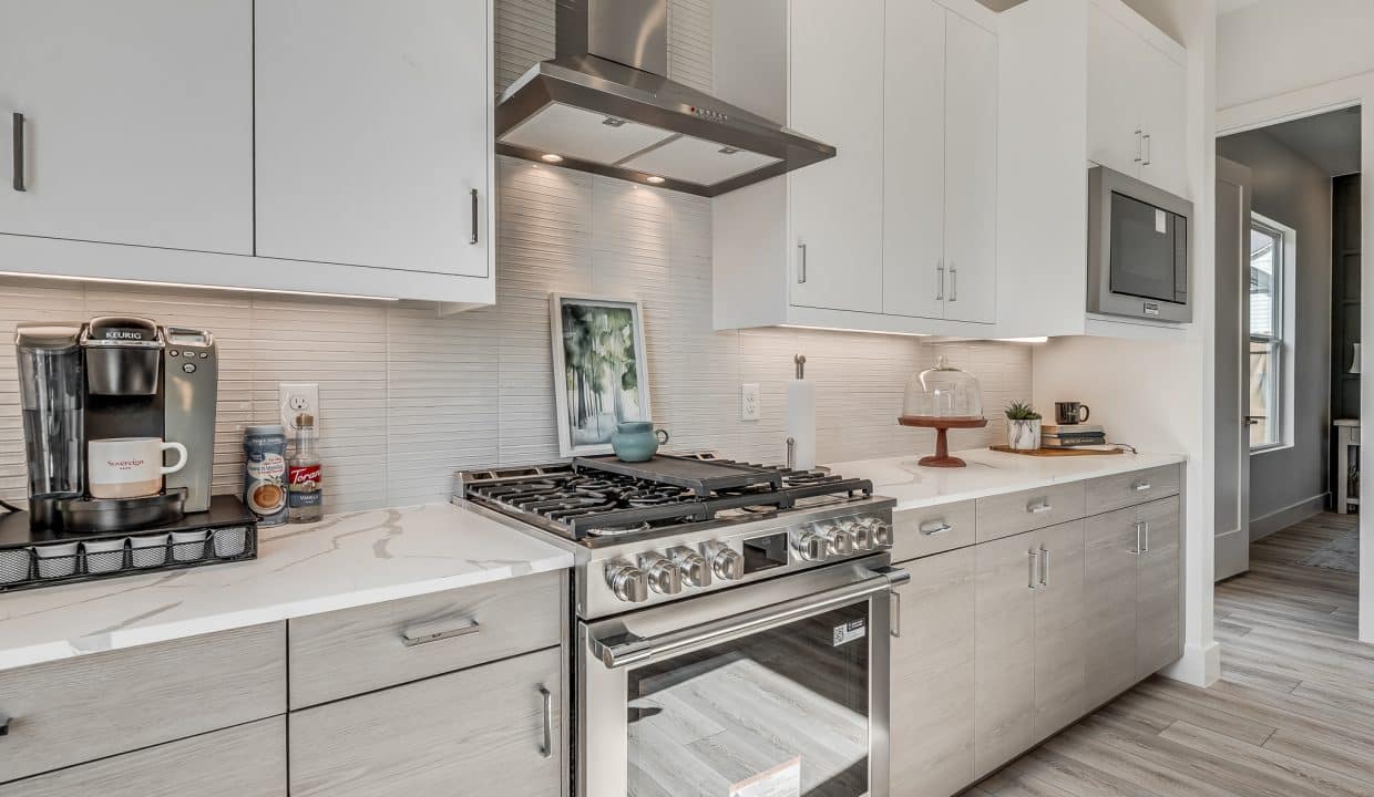 2532 NW 132nd Pl-29