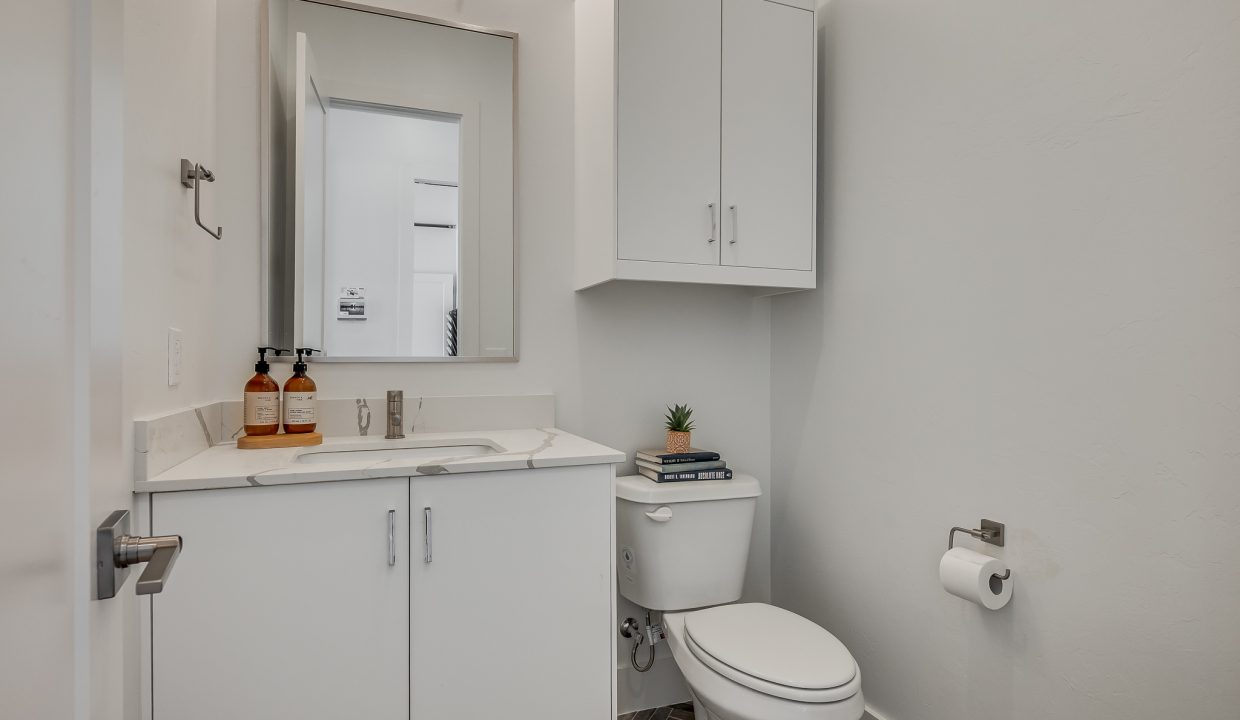 2532 NW 132nd Pl-10