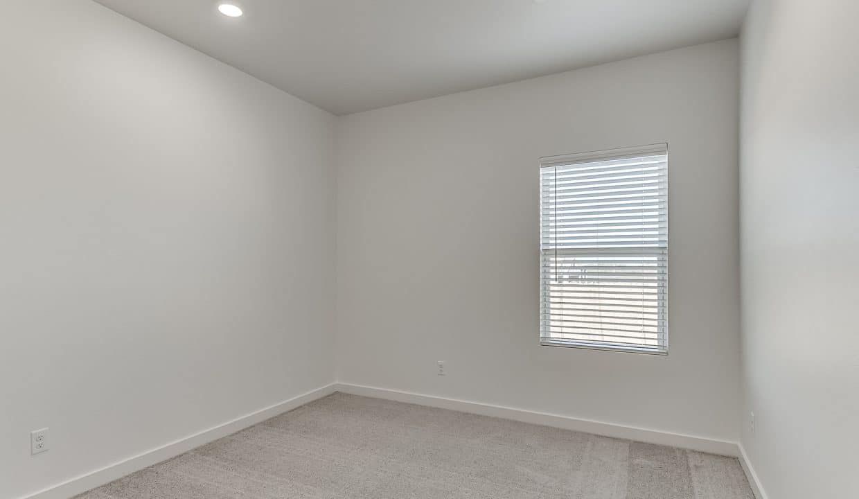 4213 NW 180th Street - 11-09 RESHOOT-38
