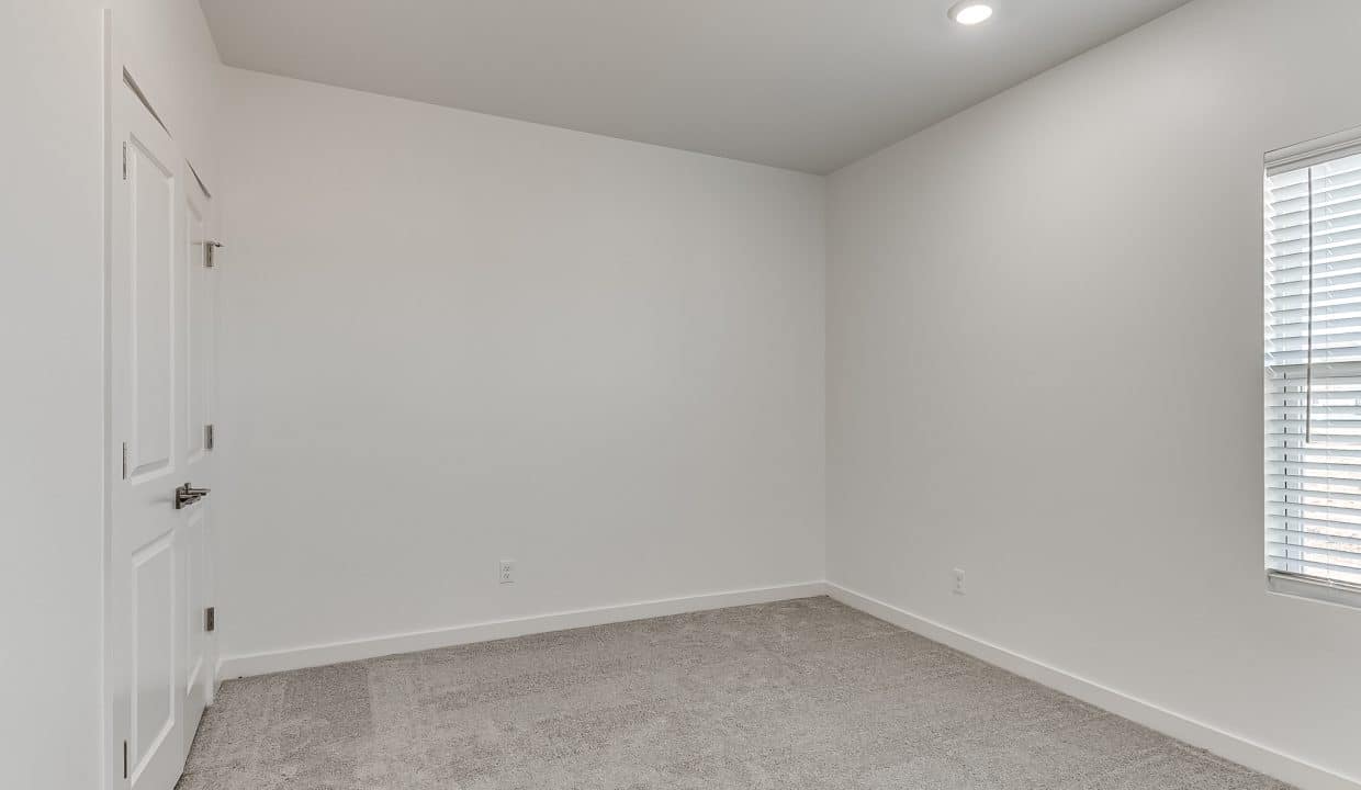4213 NW 180th Street - 11-09 RESHOOT-34