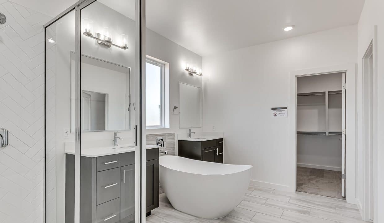 4213 NW 180th Street - 11-09 RESHOOT-28