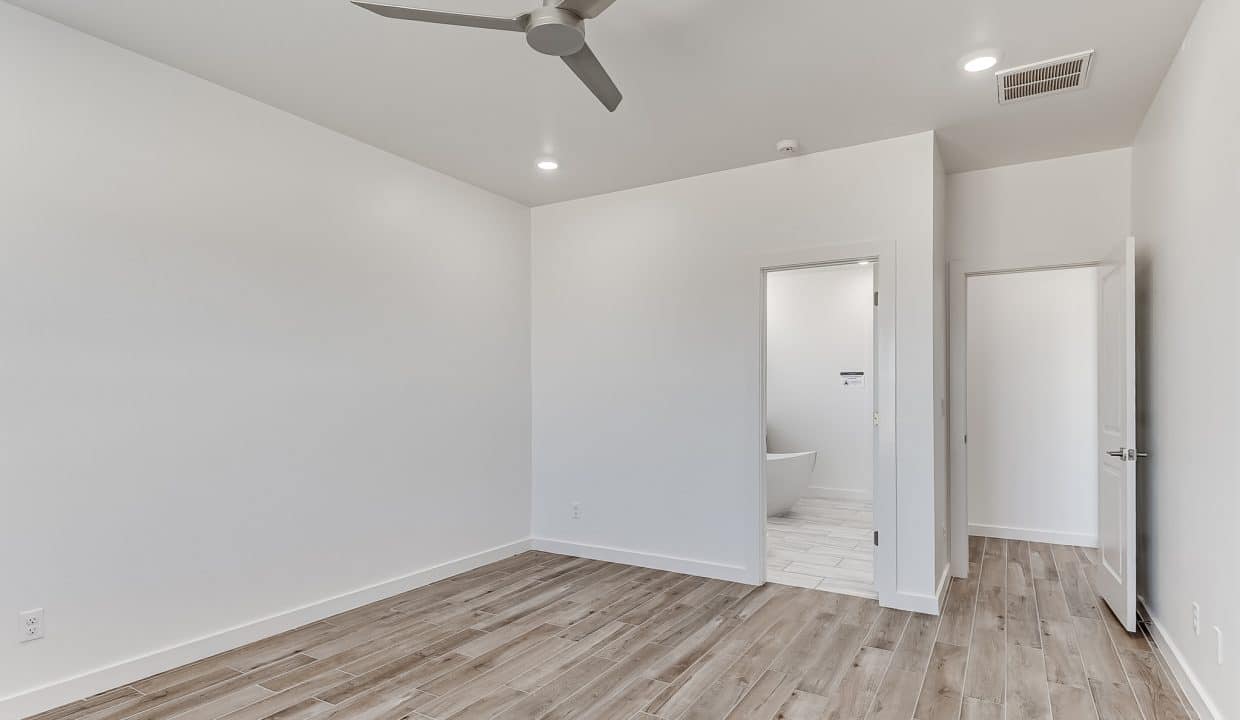 4213 NW 180th Street - 11-09 RESHOOT-26