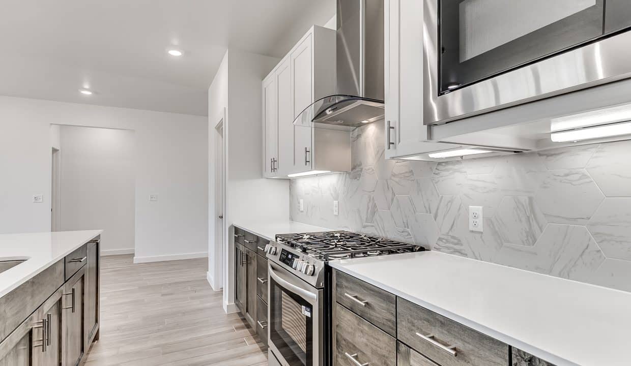 4213 NW 180th Street - 11-09 RESHOOT-23