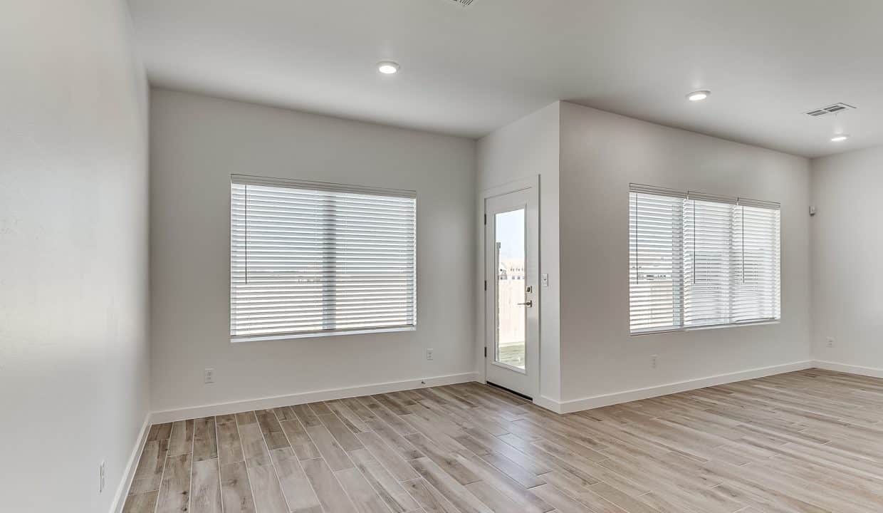 4213 NW 180th Street - 11-09 RESHOOT-15