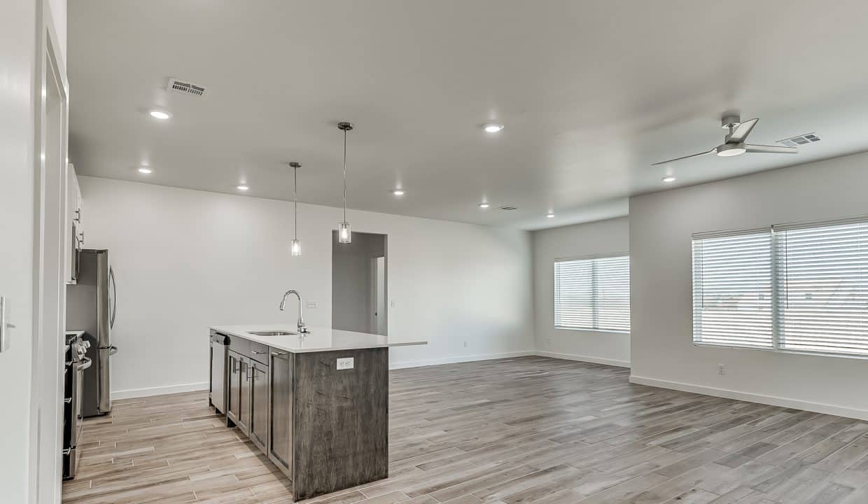 4213 NW 180th Street - 11-09 RESHOOT-14
