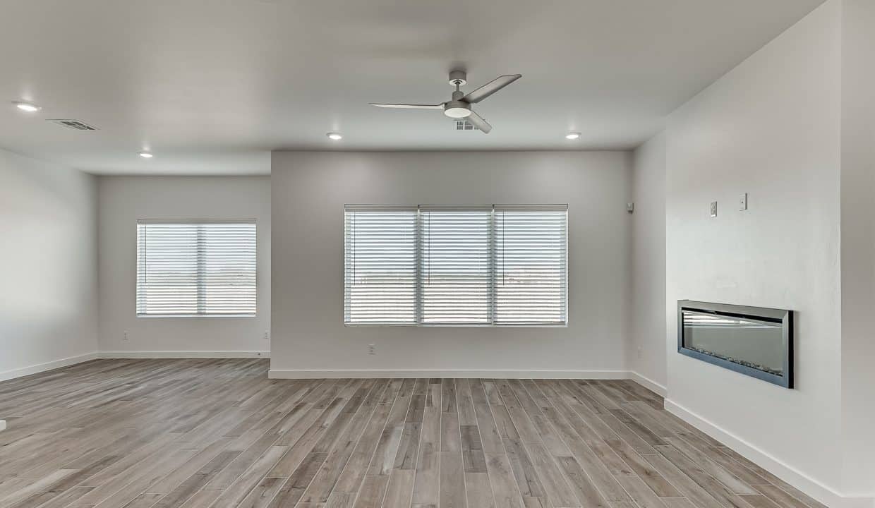 4213 NW 180th Street - 11-09 RESHOOT-10