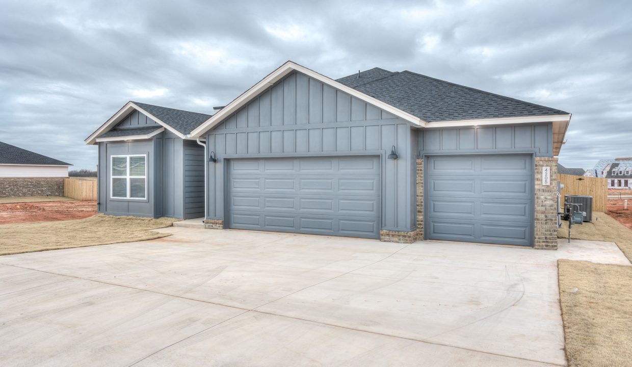 4205 NW 180th St RS2-6