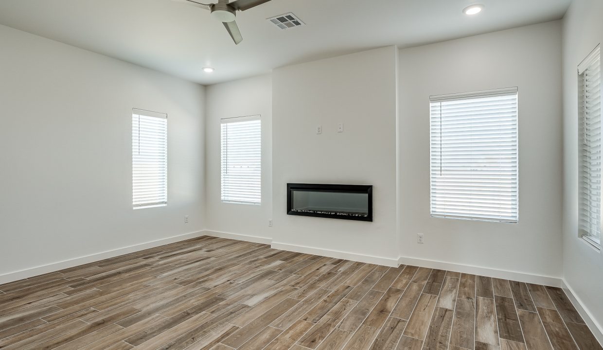 4205 NW 180th St RS2-15