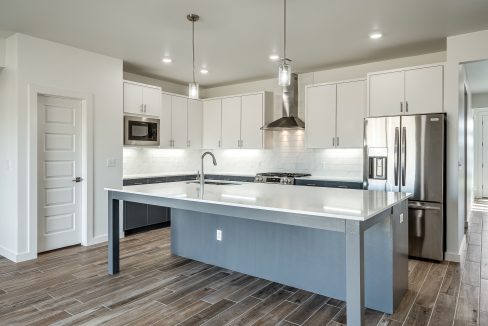 4205 NW 180th St RS2-19
