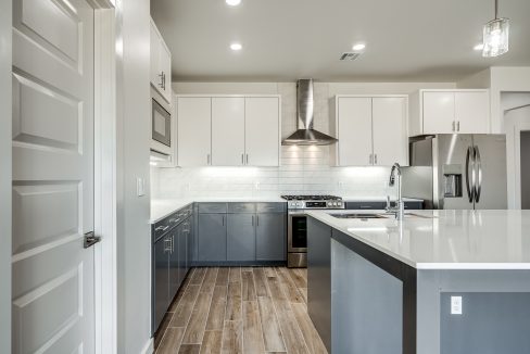 4205 NW 180th St RS2-22