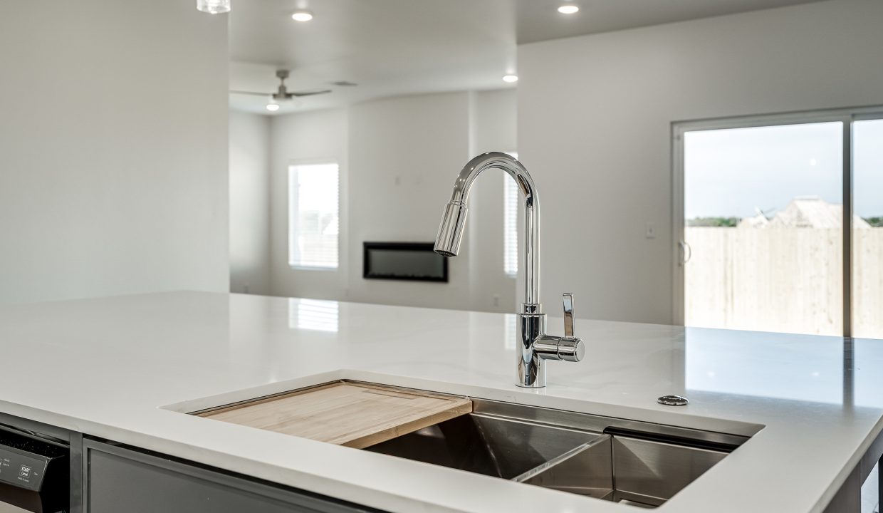 4205 NW 180th St RS2-24