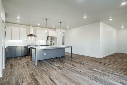 4205 NW 180th St RS2-27
