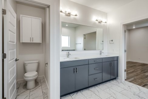 4205 NW 180th St RS2-36