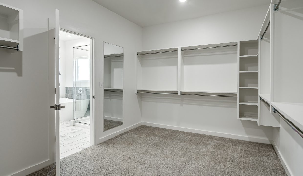4205 NW 180th St RS2-40