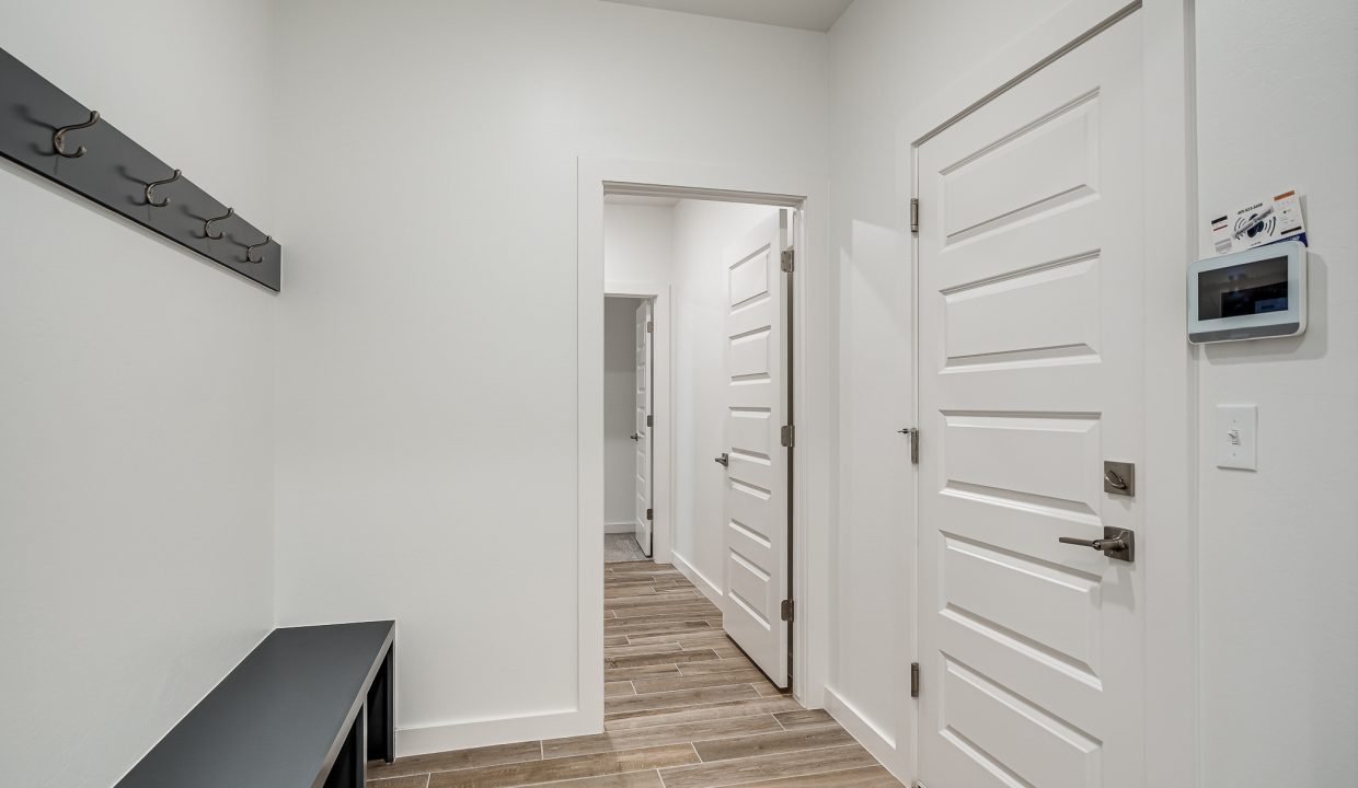 4205 NW 180th St RS2-43