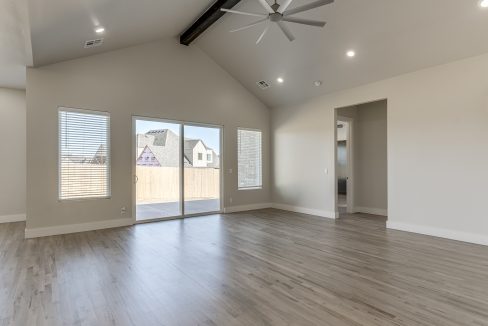 5613 NW 155th St-12