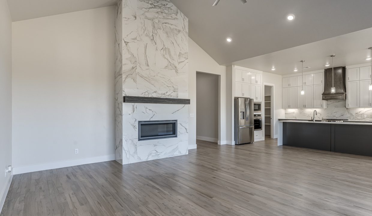 5613 NW 155th St-15