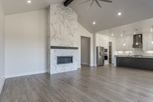 5613 NW 155th St-15