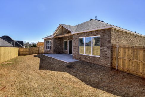 5613 NW 155th St-64
