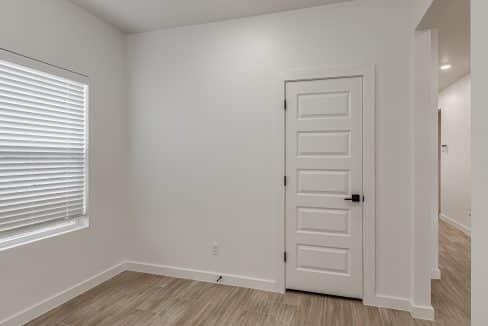 4112 NW 180th St-9