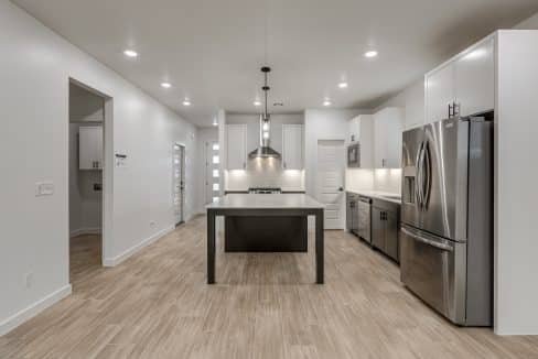 4112 NW 180th St-14