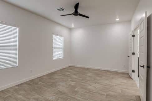 4112 NW 180th St-29