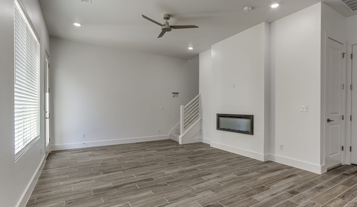 2524 NW 131st St-6