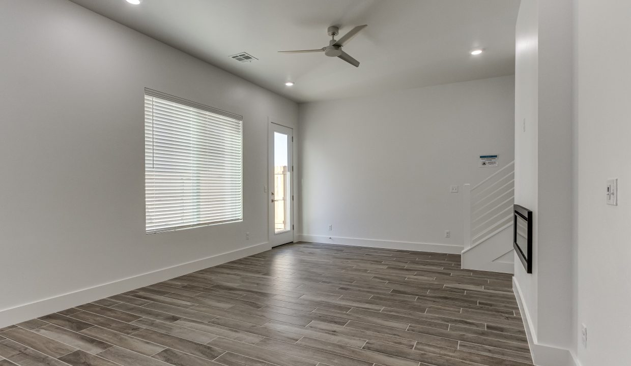 2524 NW 131st St-8