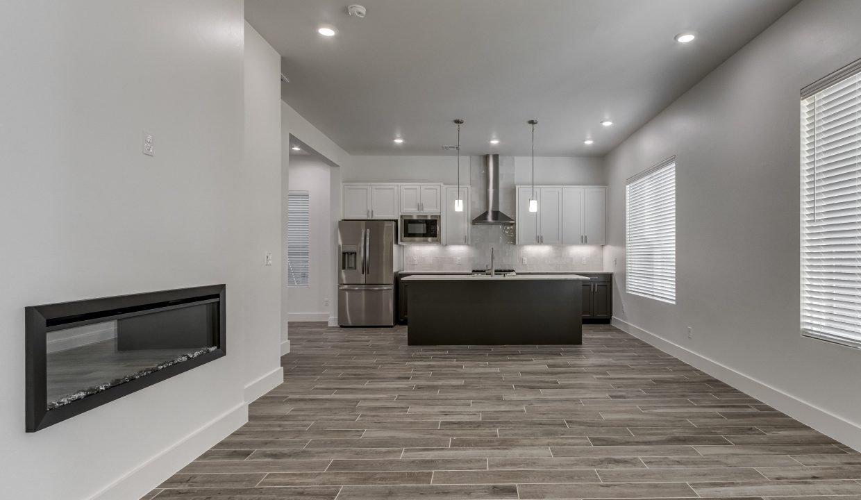 2524 NW 131st St-9
