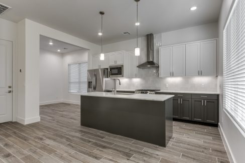 2524 NW 131st St-11