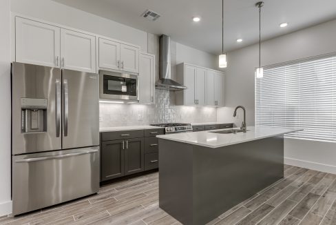 2524 NW 131st St-12