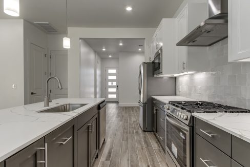 2524 NW 131st St-14