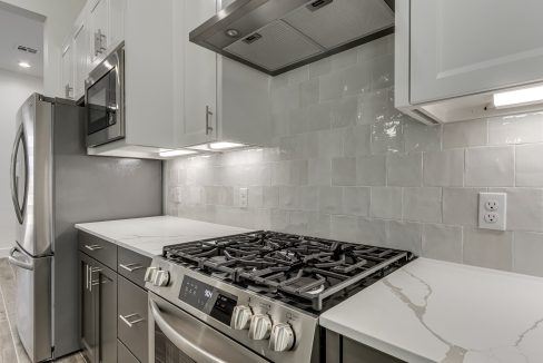 2524 NW 131st St-15