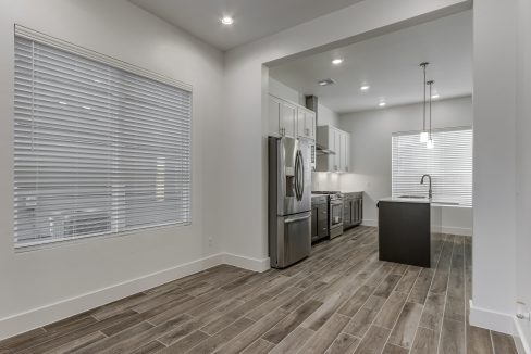 2524 NW 131st St-18