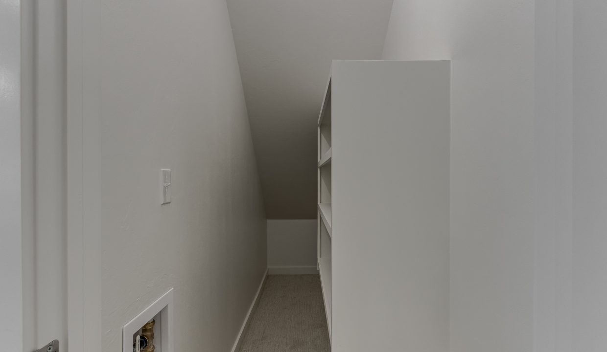 2524 NW 131st St-20