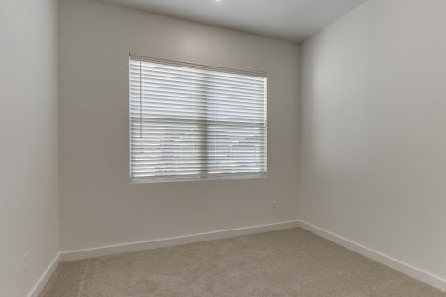 2524 NW 131st St-32