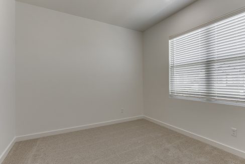 2524 NW 131st St-34