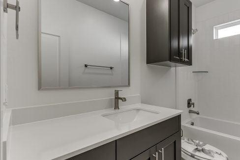2524 NW 131st St-36