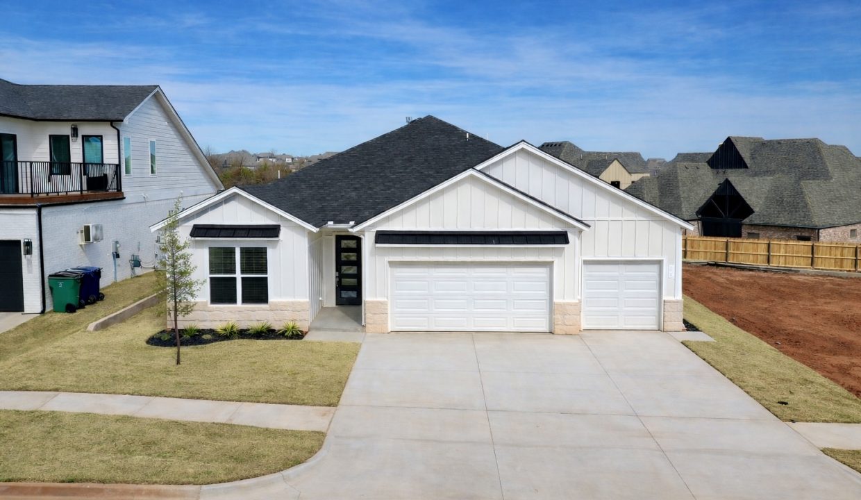 5613 nw 155th