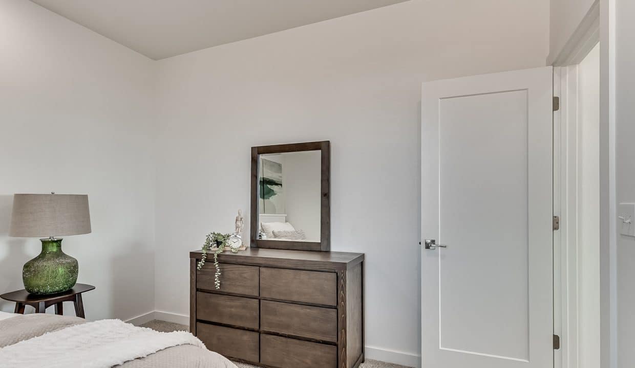 17920 Anthem Boulevard - 11-05 RESHOOT-53