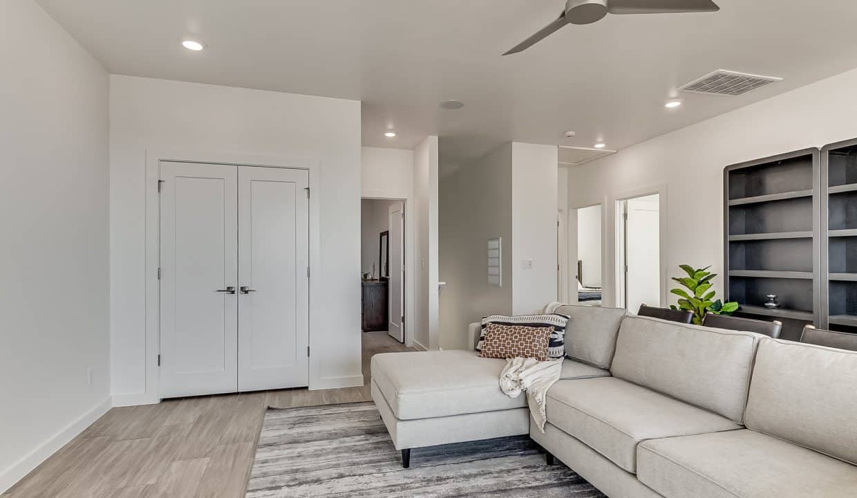 17920 Anthem Boulevard - 11-05 RESHOOT-51