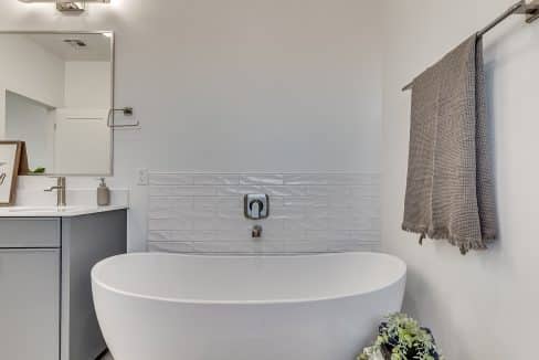 17920 Anthem Boulevard - 11-05 RESHOOT-36