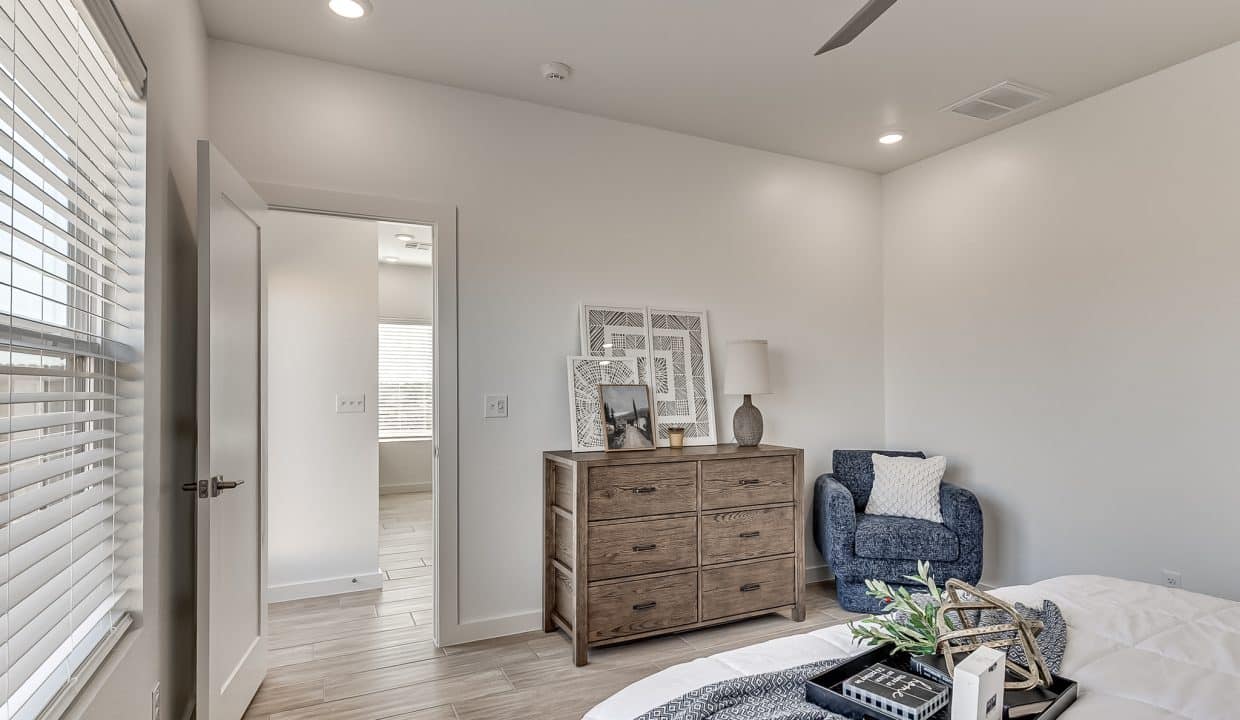 17920 Anthem Boulevard - 11-05 RESHOOT-29