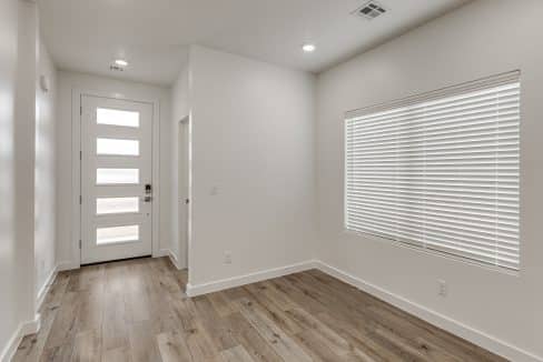 4116 NW 180 Ter-10